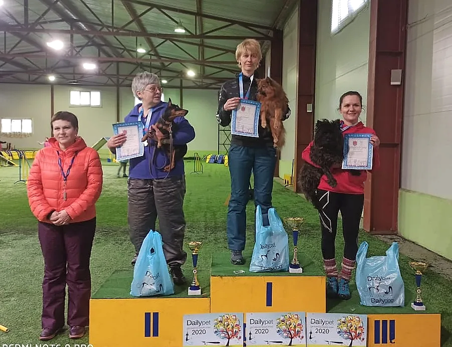 Призеры Чемпионата Алматы по аджилити 2020 класса Профи в категории Той