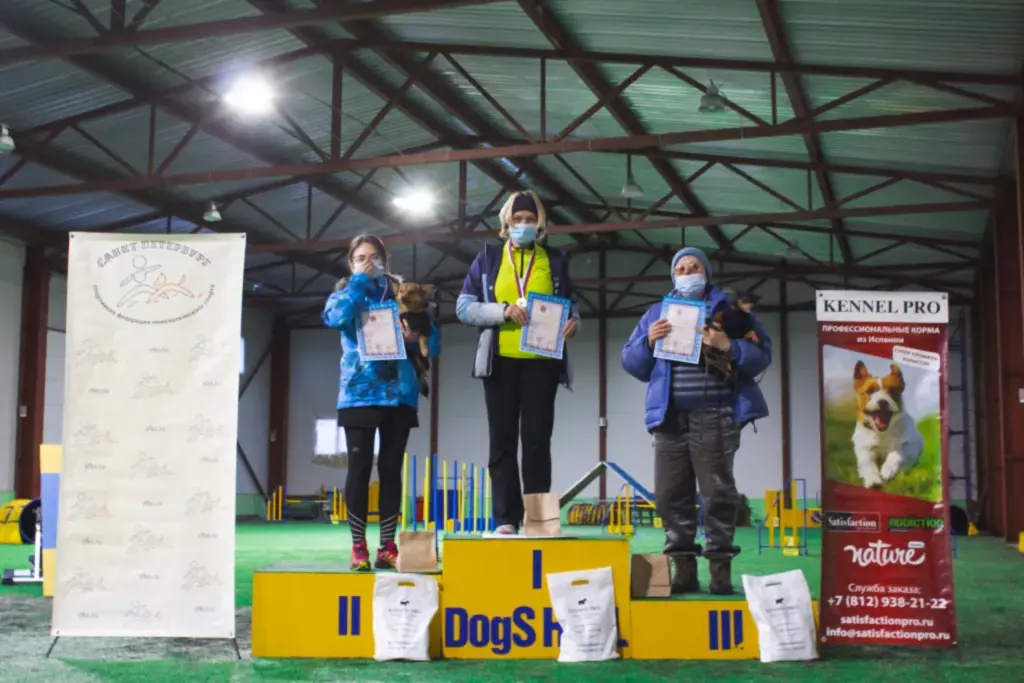 Призеры Чемпионата Алматы 2021 по аджилити (джампинг, профи, той)